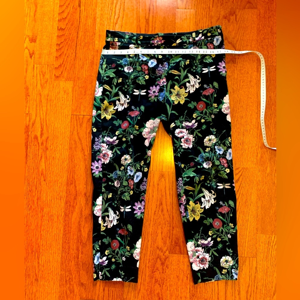 H&M floral, flat front, ankle pants, size 14